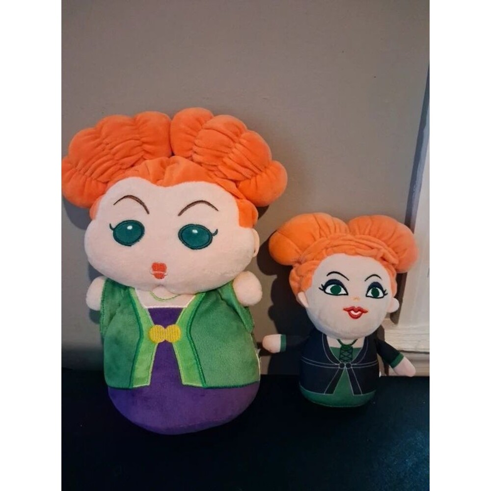 Hocus Pocus Winnie Plush Lot Winifred Sanderson
